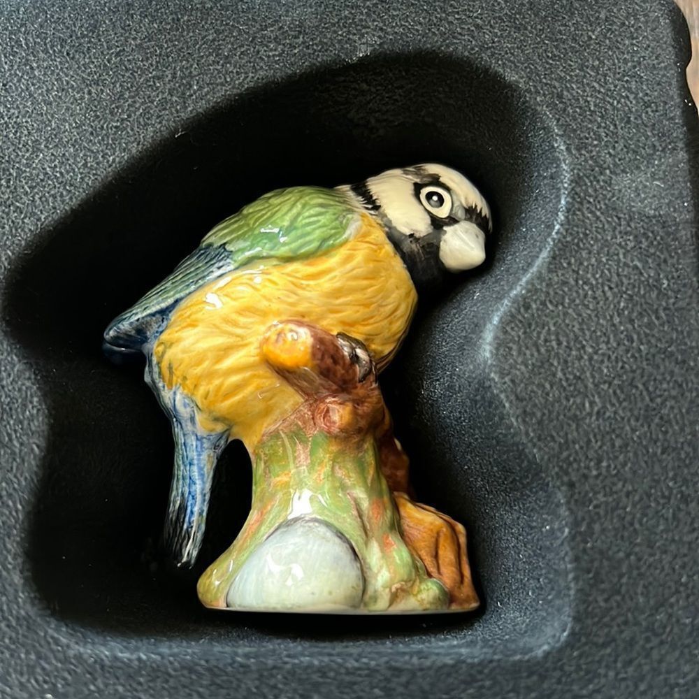 Royal‎ Doulton Hand Painted Blue Tit Porcelain Bird Figurine – 2.75” tall